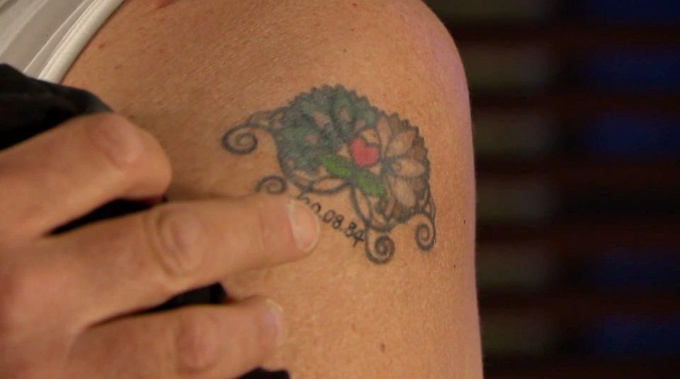 hollyoaks jeremy blake's mysterious tattoo