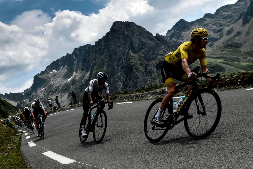 2022 sind zwei Slowenen die Favoriten der Tour de France: Tadej Pogacar (Sieger 2021 und 2020) vom Team Emirates sowie Primož Roglič vom niederländischen Team Jumbo-Visma. (Bild: Getty Images)