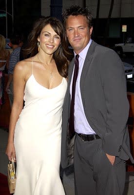 Elizabeth Hurley and Matthew Perry at the Beverly Hills premiere of Paramount's Serving Sara