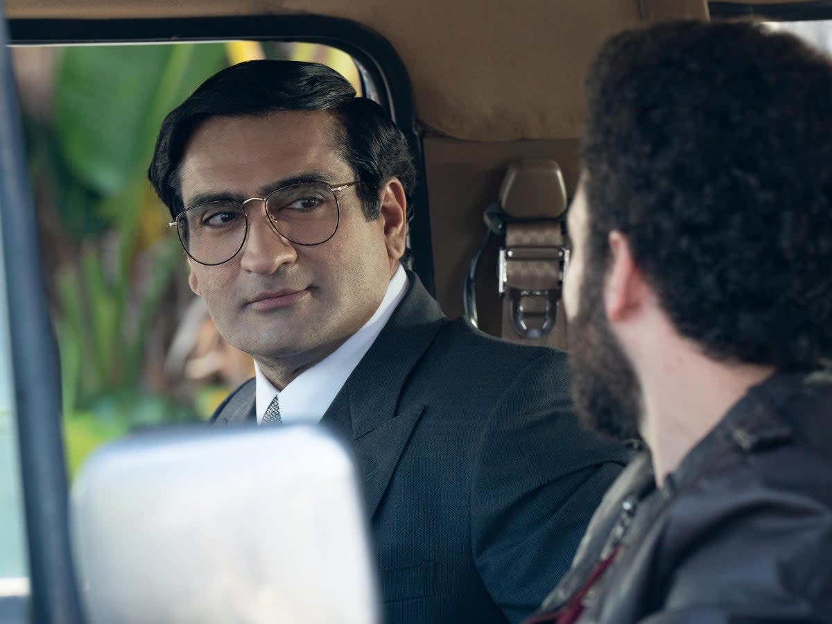 Kumail Nanjiani as Somen “Steve” Banerje  (Erin Simkin/Hulu)