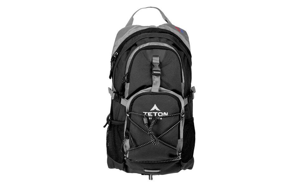 Teton Sports Oasis 1100 Two-liter Hydration Backpack