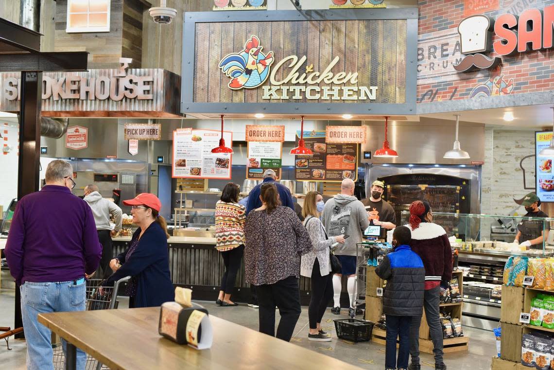 Lowes Foods, based in Winston-Salem, is planning to open a new store in Kannapolis. Last year, the N.C. grocer opened its “first-of-its-kind” store with entertainment area and food hall at 14021 Boren St. in Huntersville.