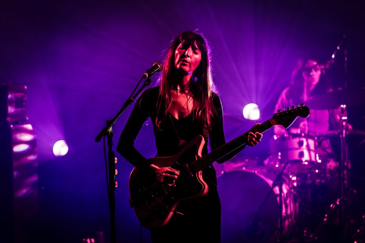 Emily Kokal of Warpaint performs at the Southbank Centre (Victor Frankowski)