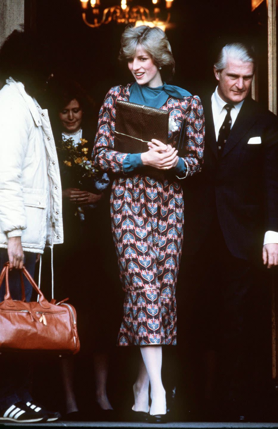 <p>Princess Diana at the Royal Marsden Cancer Hospital wearing an outfit by Donald Campbell.</p>