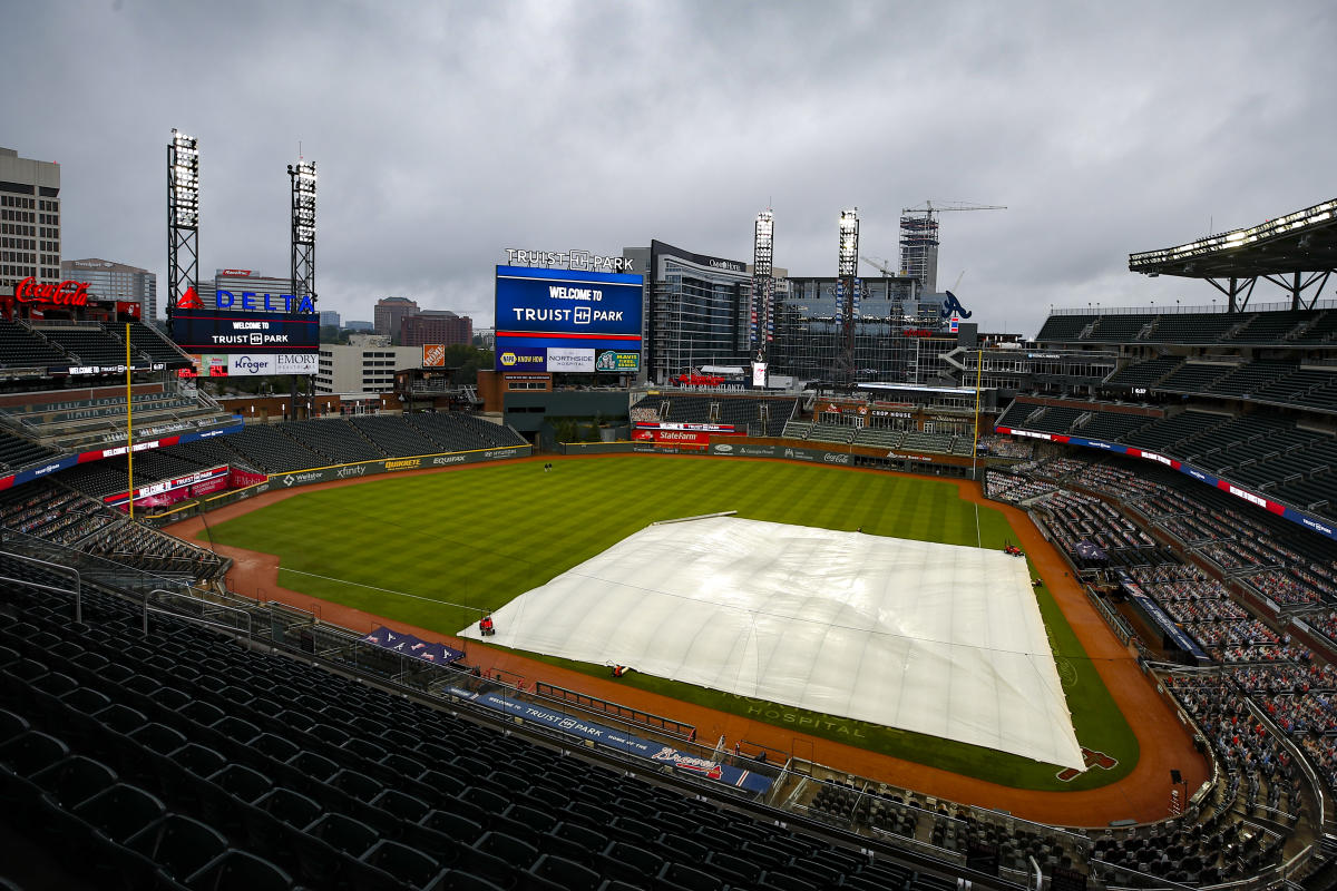 Yahoo Sports AM: Hurricane Helene brings baseball chaos