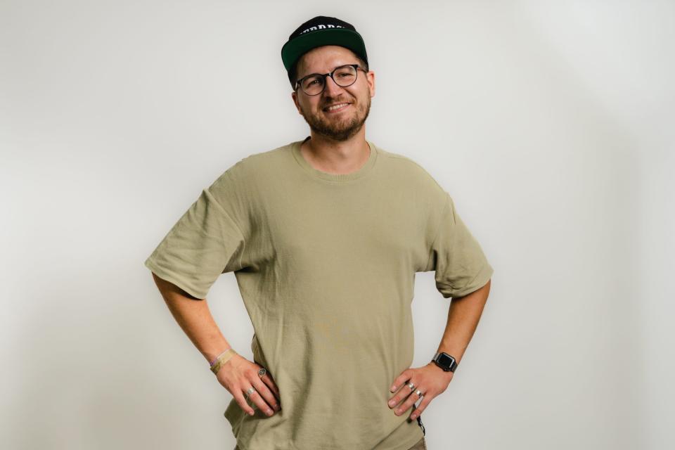 Clemens Brock wurde als Bierfluencer und mit Comedy-Videos auf Tiktok bekannt. - Copyright: Lewis Jones / We Are Era