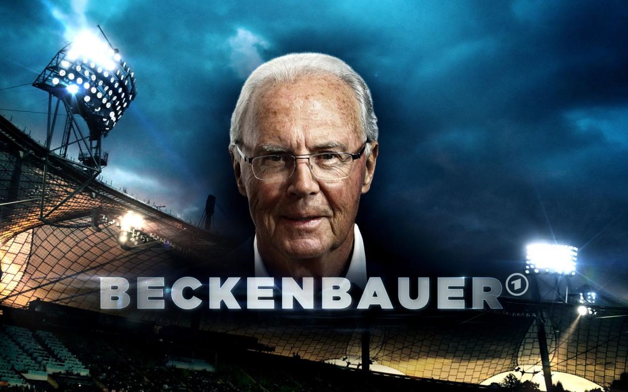 Am Montagabend lief die Doku "Beckenbauer" im Ersten. Im Schnitt sahen sich 4,02 Millionen Menschen den Film an. (Bild: BR/imago/picture alliance/radio tele nord/MIS/Patrick Becher/Montage: Frederic Schmidt)