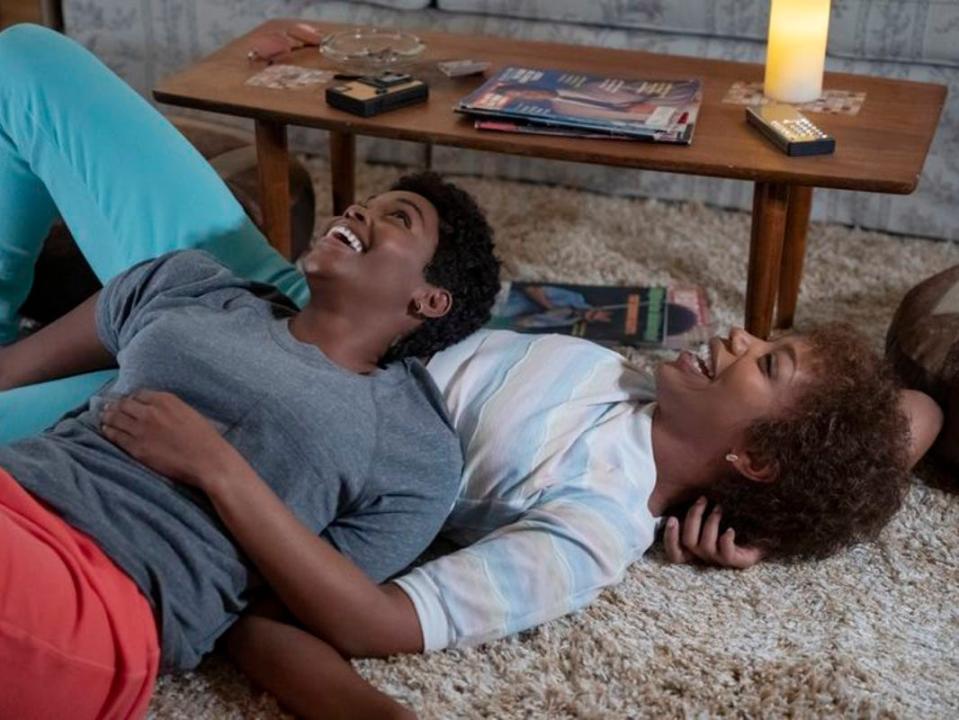 Naomi Ackie and Nafessa Williams in "I Wanna Dance with Somebody"