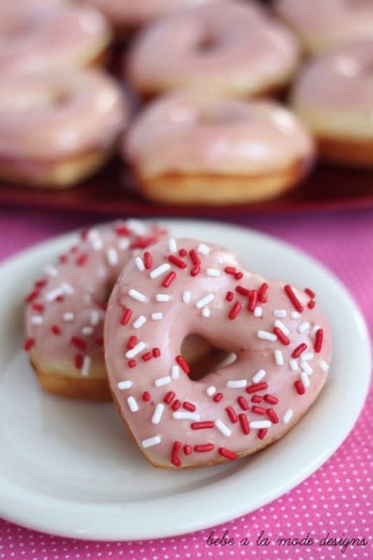 <p>Thirty Hand Made Days</p><p>These simple baked doughnuts use pantry ingredients for extra ease.</p><p><strong>Get the recipe: <a href="http://www.thirtyhandmadedays.com/strawberries-cream-doughnuts/" rel="nofollow noopener" target="_blank" data-ylk="slk:Strawberries and Cream Doughnuts;elm:context_link;itc:0;sec:content-canvas" class="link ">Strawberries and Cream Doughnuts</a></strong></p><p><strong>Related: <a href="https://parade.com/1024844/kristamarshall/best-strawberry-recipes/" rel="nofollow noopener" target="_blank" data-ylk="slk:80 Must-Try Strawberry Recipes;elm:context_link;itc:0;sec:content-canvas" class="link ">80 Must-Try Strawberry Recipes</a></strong></p>