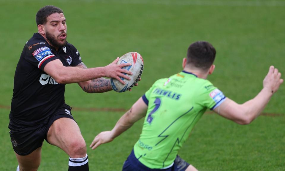 <span>Hakim Miloudi says London Broncos have done tests to see what works best for him during Ramadan.</span><span>Photograph: Andrew Redington/Getty Images</span>