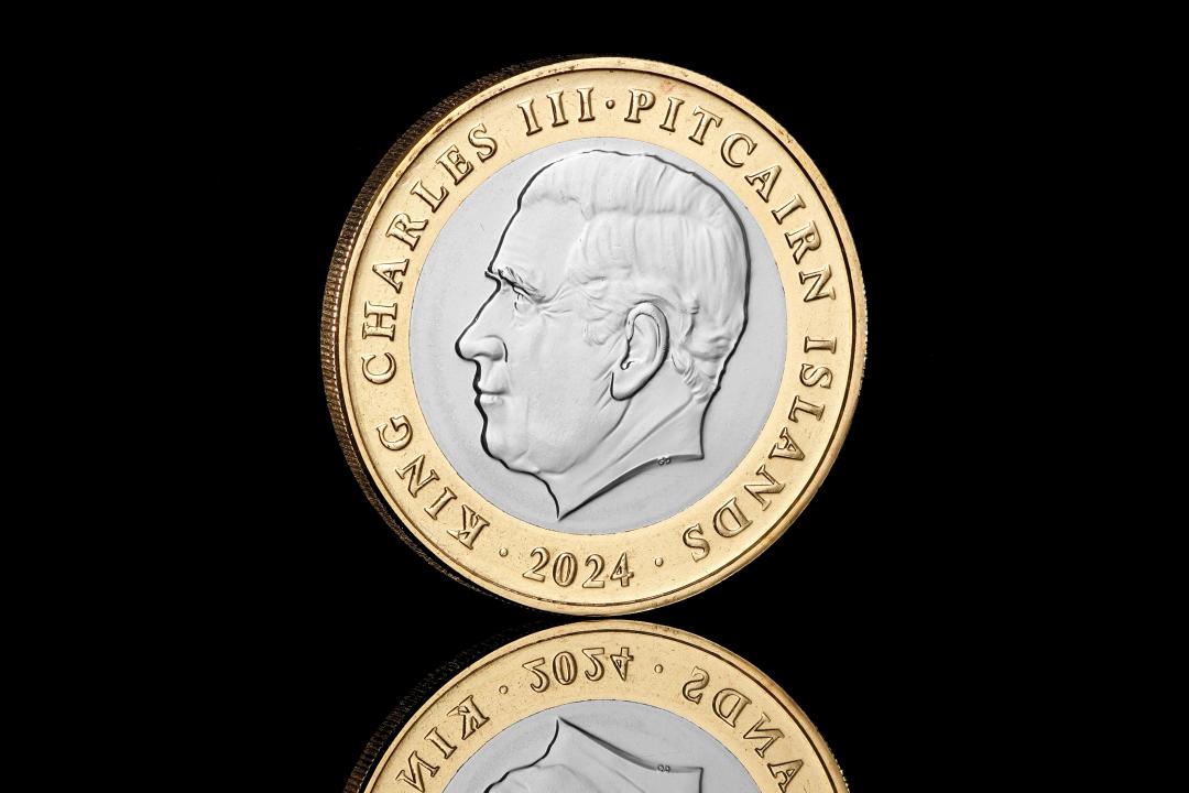 UEFA EURO 2024 Official Coin with an obverse design of King Charles III by Glynn Davies & reverse design by Glynn Davies