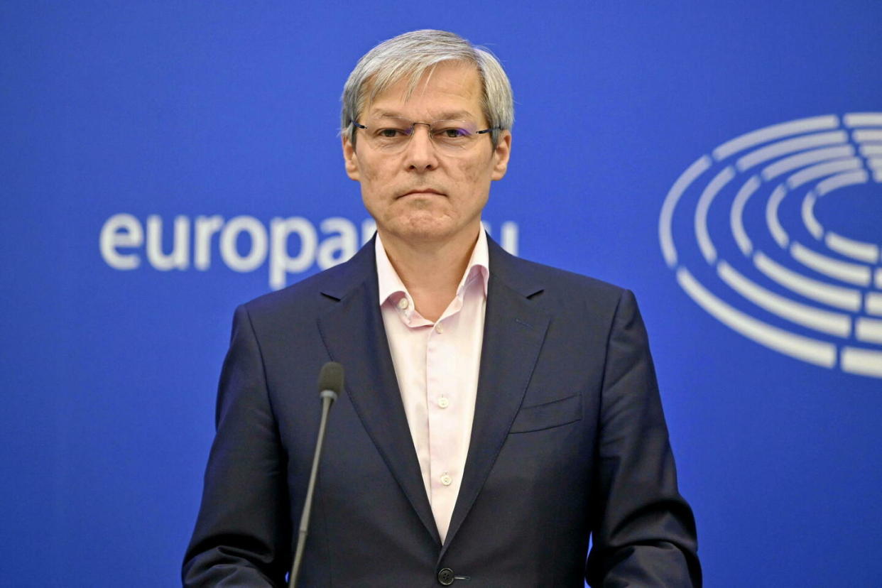 Premier ministre entre novembre 2015 et janvier 2017, Dacian Ciolos est député européen depuis 2019.  - Credit:snapshot/Future Image/D Anoragan/Sipa