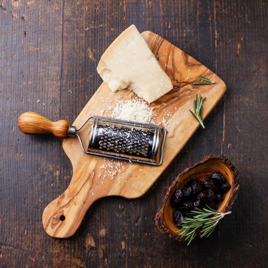 The Mess-Free Cheese Grater Hack That's Too Easy Not To Try