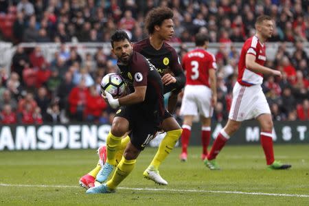 Britain Football Soccer - Middlesbrough v Manchester City - Premier League - The Riverside Stadium - 30/4/17 Manchester City's Sergio Aguero celebrates scoring their first goal from the penalty spot Action Images via Reuters / Lee Smith Livepic