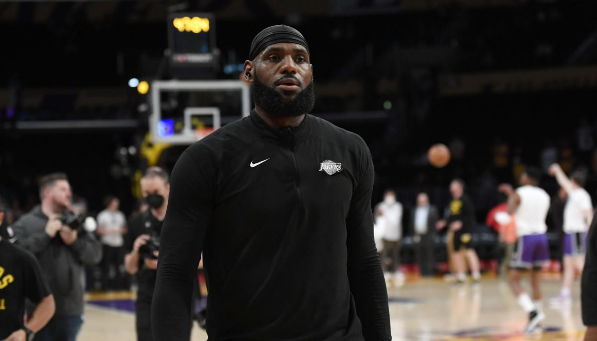 LeBron James' Style Takes the Spotlight Ahead of Lakers Debut – The  Hollywood Reporter