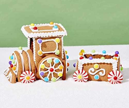 This OREO “Gingerbread” House Kit Is Getting Us So Excited For The Holidays