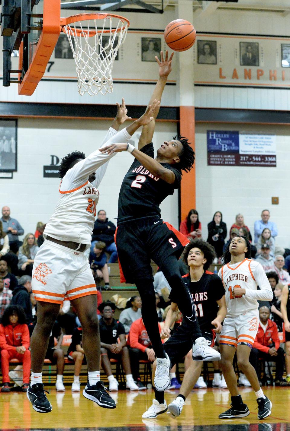 Springfield's Kevin Crews, Jr. goes up for a shot during the game against Lanphier Friday, Dec. 8, 2023.