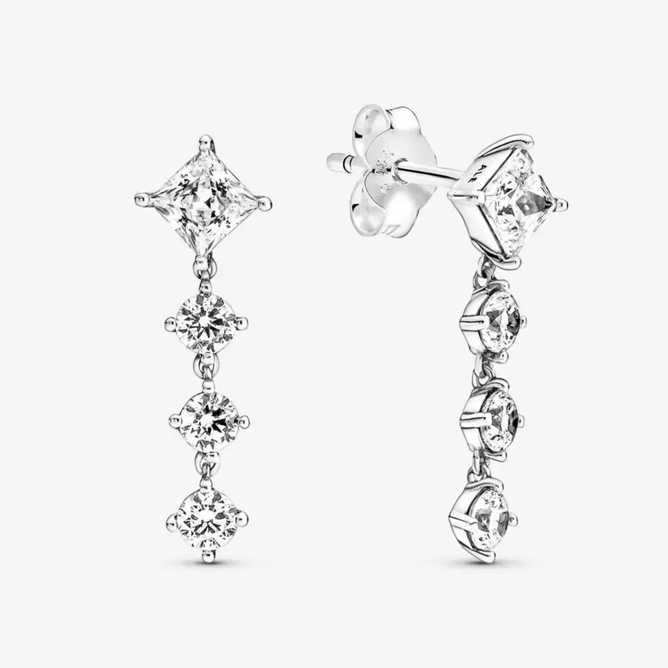 Boucles d'oreilles pendantes Pandora