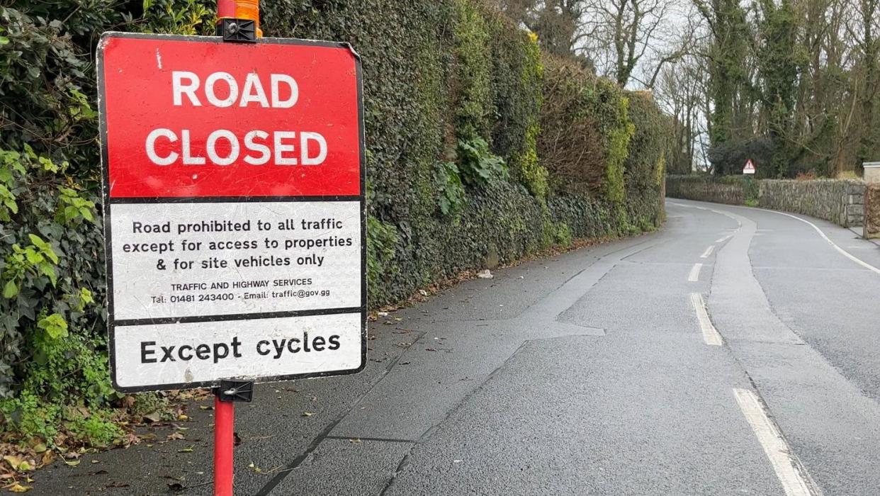 Road Closed sign in the Castel