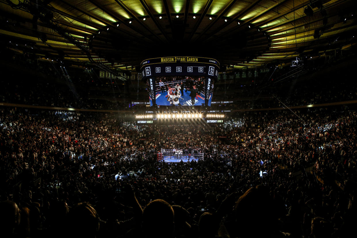 NEW YORK, NEW YORK - JUNE 01: The New York crowd after Andy Ruiz defeated Anthony Joshua due to referee stoppage in the seventh round after their IBF/WBA/WBO World heavyweight championship match at Madison Square Garden on June 1st, 2019 in New York City. (Photo by Anthony Geathers/Getty Images)