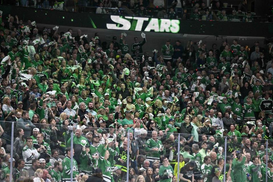 The American Airlines Center is packed, but there’s plenty of room on the Stars’ bandwagon. (Jerome Miron-USA TODAY Sports)