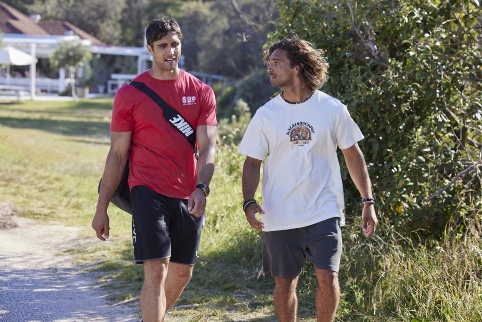 tane parata and kahu parata in home and away