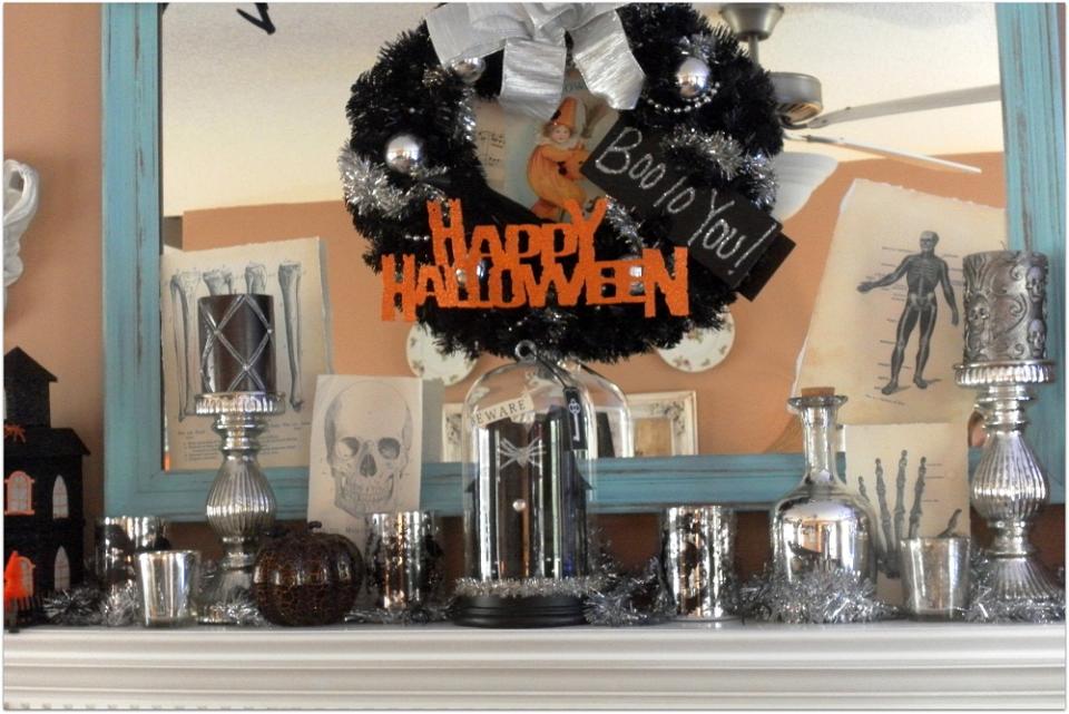 Halloween Mantle