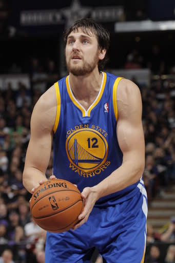 Andrew Bogut reunites with The Warriors