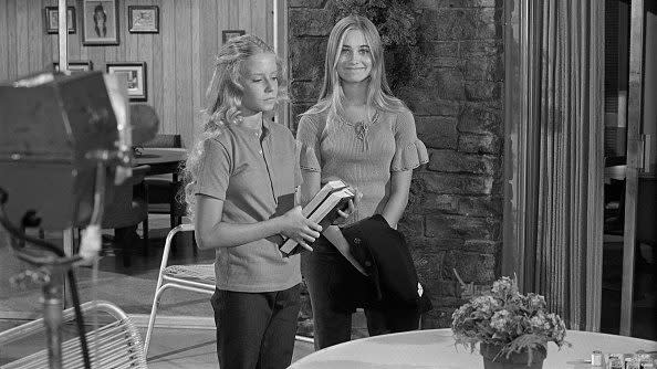 Eve Plumb and Maureen McCormick, 1972