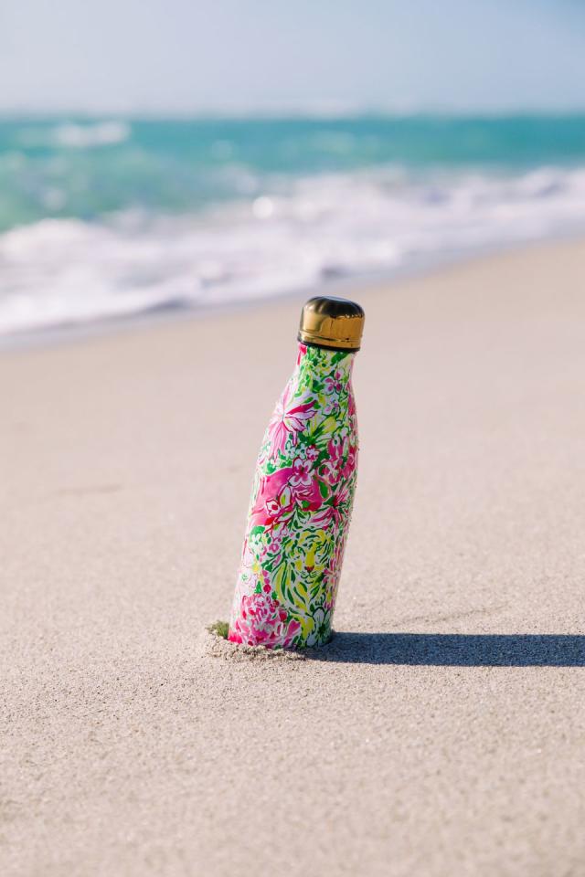 Lilly Pulitzer Slathouse Soiree Slim Water Bottle