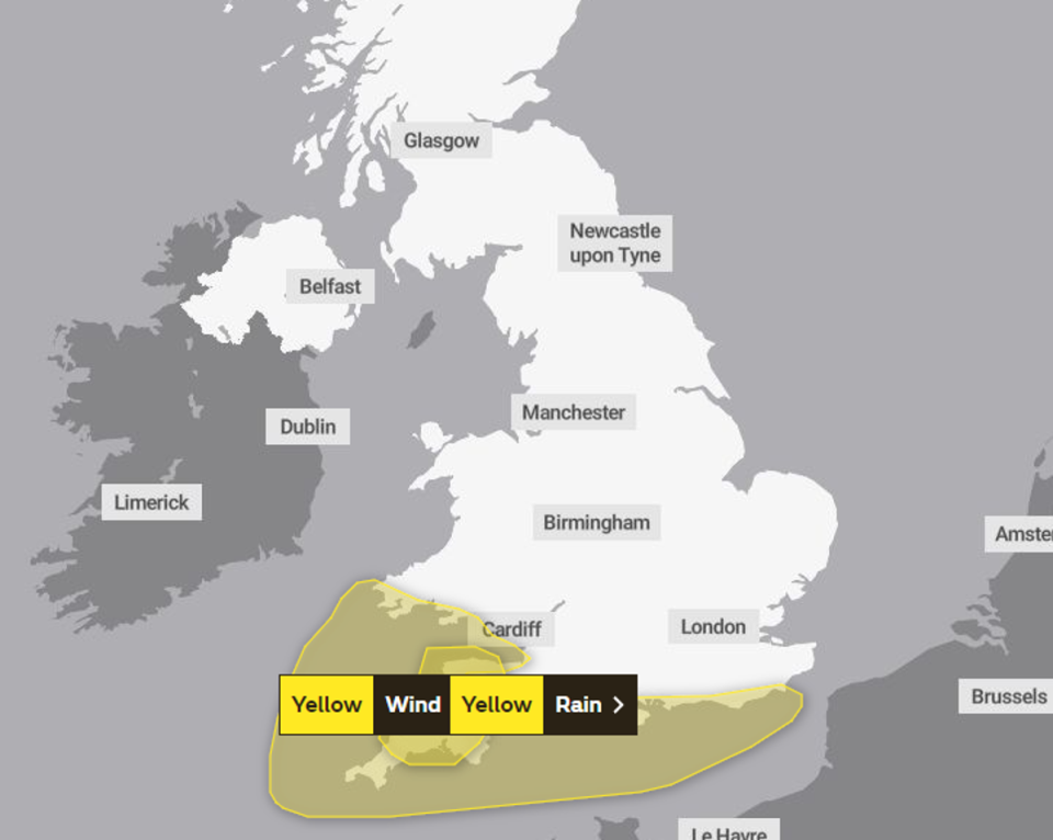 A weather warning is in place until midday on Friday (Met Office)