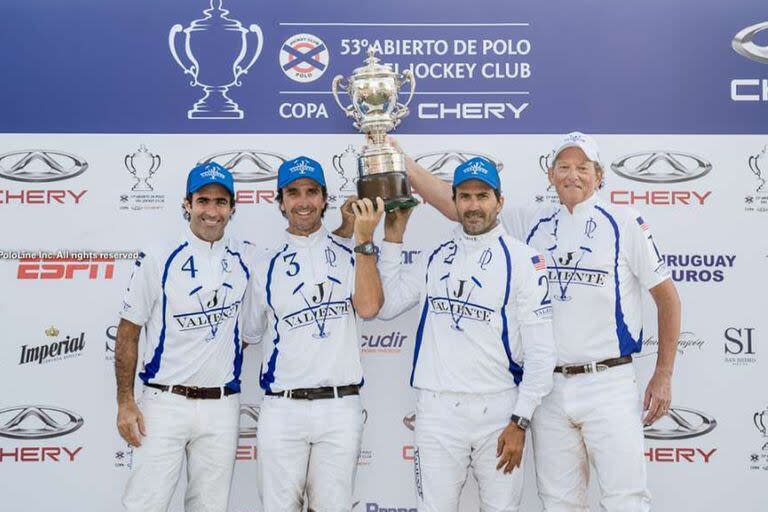 Un momento soñado para Bob Jornayvaz: en 2017 ganó el Abierto del Jockey con Nero, Mac Donough y Cambiaso