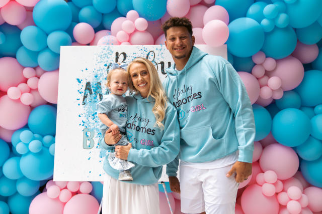 Jessica Simpson, Snooki and More Celeb Moms' Most Creative Gender Reveals:  Pics