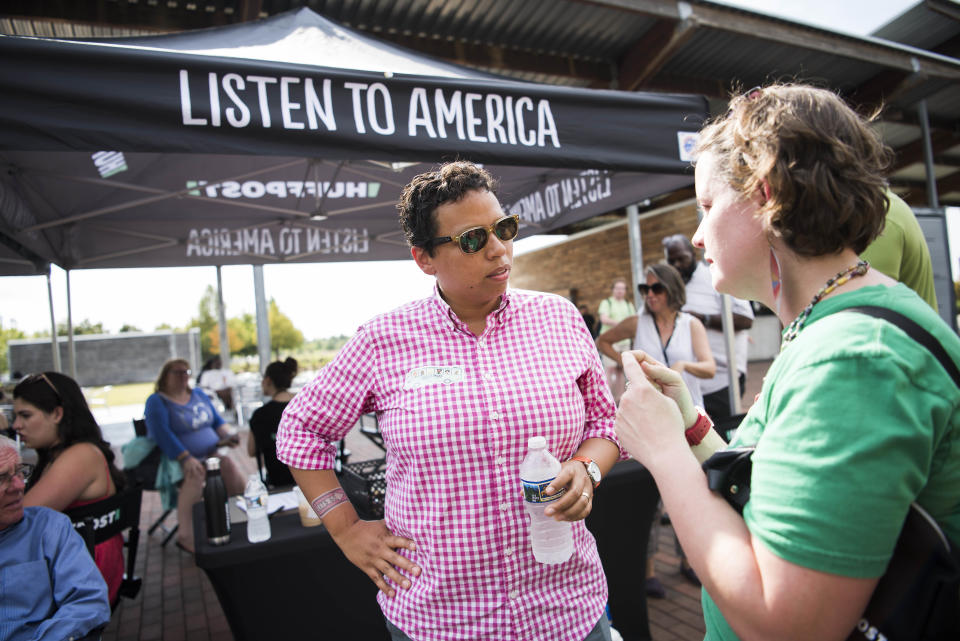 HuffPost Editor-in-Chief Lydia Polgreen chats with&nbsp;Glenny Broch.