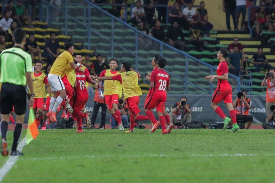 SEA Games football: Singapore fall 1-2 to Malaysia