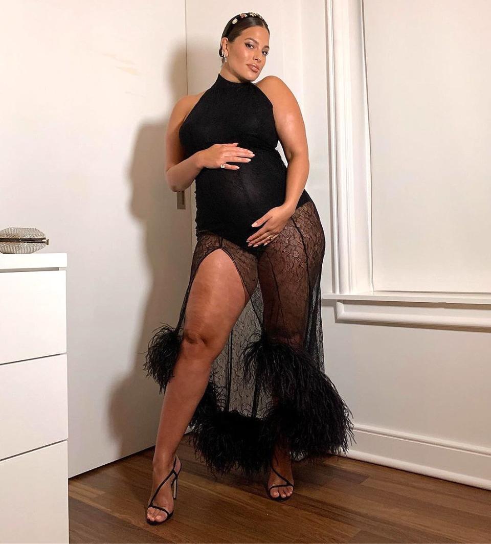 Graham cradled her bump in an Instagram photo taken before she hit the red carpet for the 2019 <em>Harper's Bazaar</em> ICONS bash.