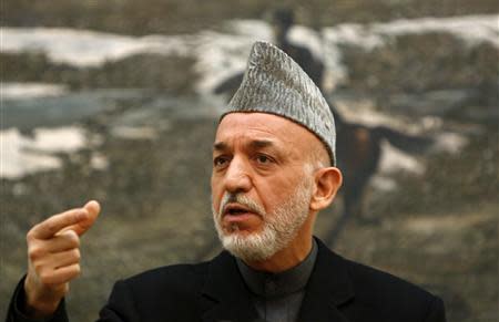 Afghan President Hamid Karzai speaks during a news conference in Kabul December 8, 2012.REUTERS/Mohammad Ismail