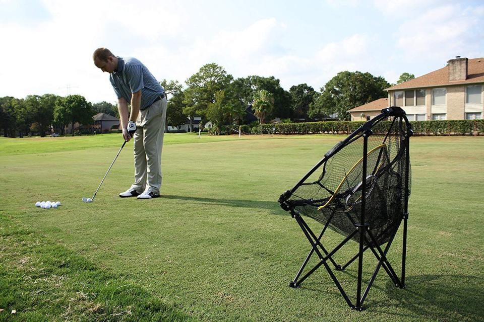 14) Collapsible Chipping Net