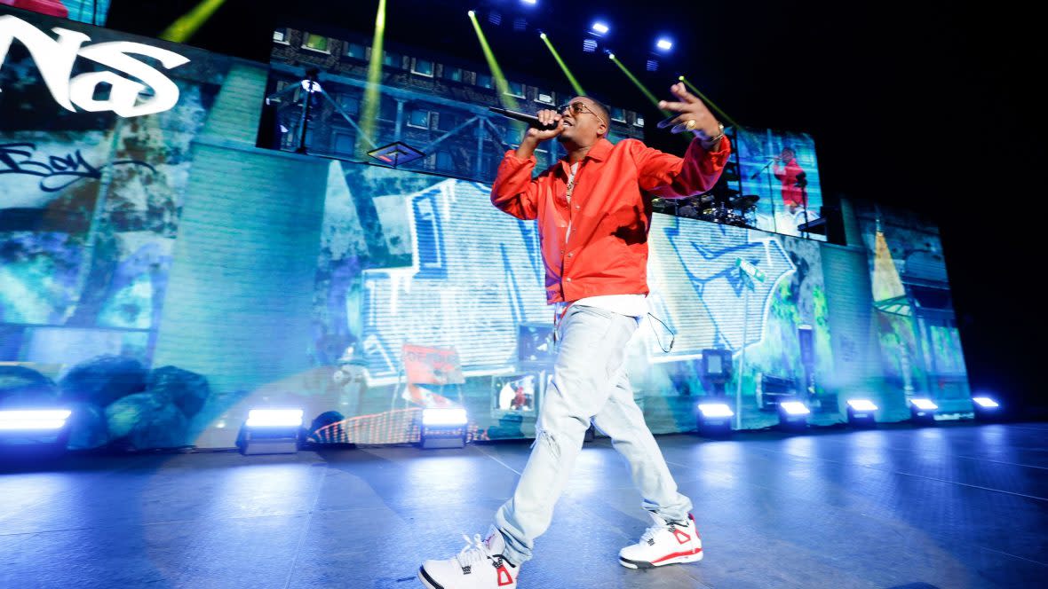 Nas performs onstage during Leg 2 in North America of NY State of Mind Tour at Bridgestone Arena on September 20, 2023 in Nashville, Tennessee. (Photo by Brett Carlsen/Getty Images for Live Nation)