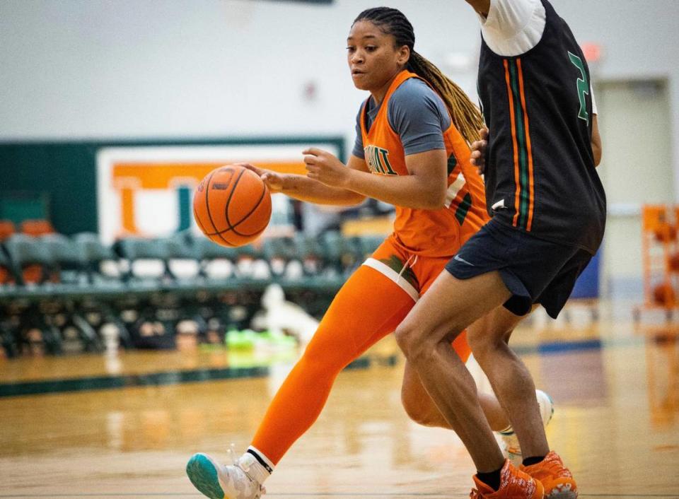 Jasmyne Roberts (4) dribbles the ball during practice on Monday, Oct. 23, 2023, at the practice facility at Watsco Center in Coral Gables.