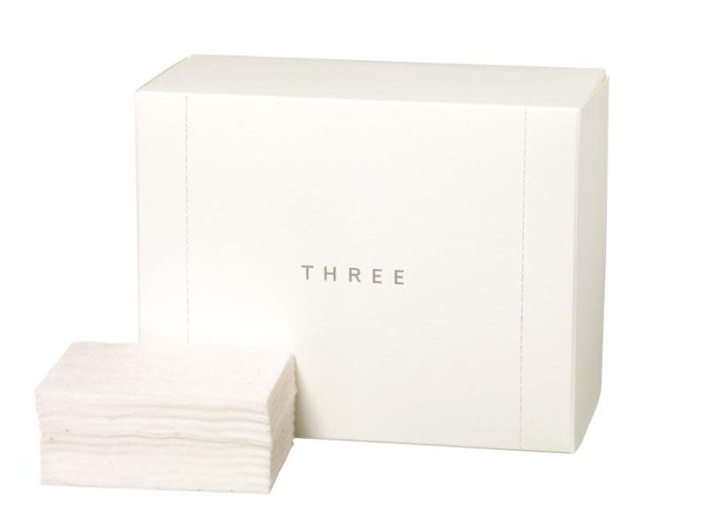 THREE有機化妝棉，NT$49