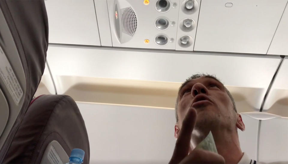 The man tells the flight attendant she’s been rude to him. Source: NewsFlare