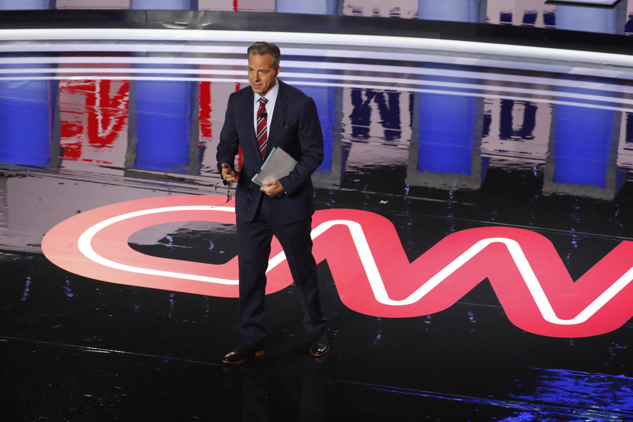 CNN anchor Jake Tapper gave public thanks to his colleague Arlette Saenz, modeling how more male allies can do it at work. (Photo: ASSOCIATED PRESS)