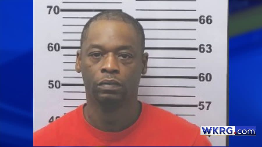 Mugshot of Jason Roberts on a blue background with the WKRG.com logo