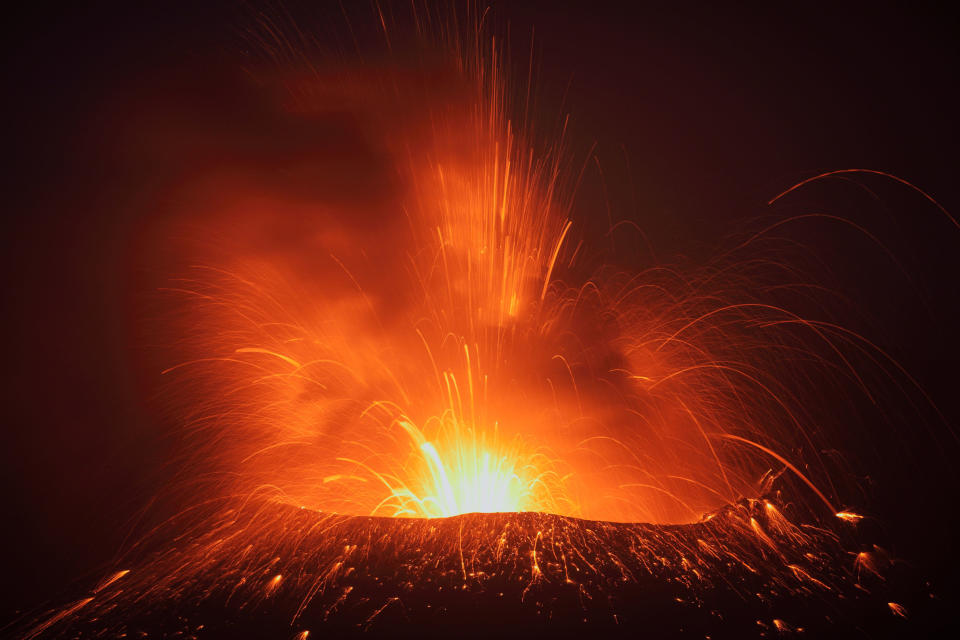 Lightning Volcano Eruption