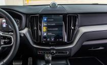 <p>We have the semi-autonomous tech turned on and our hands (very lightly) on the wheel. </p>