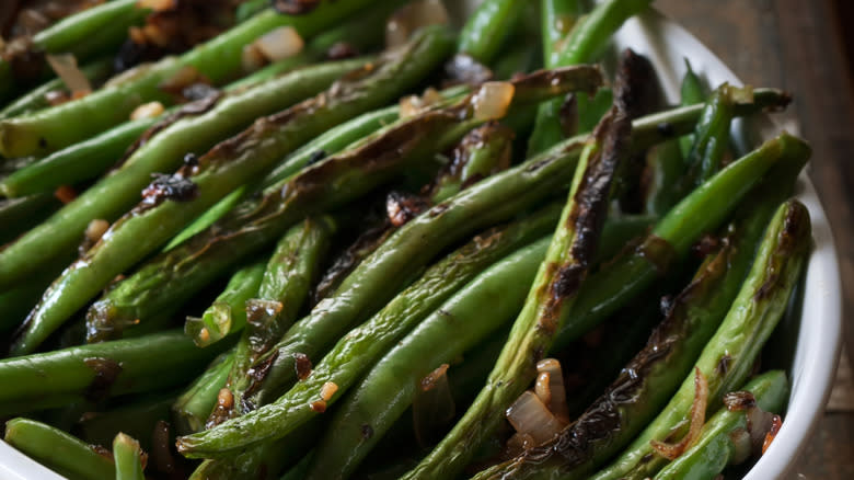 blistered green beans