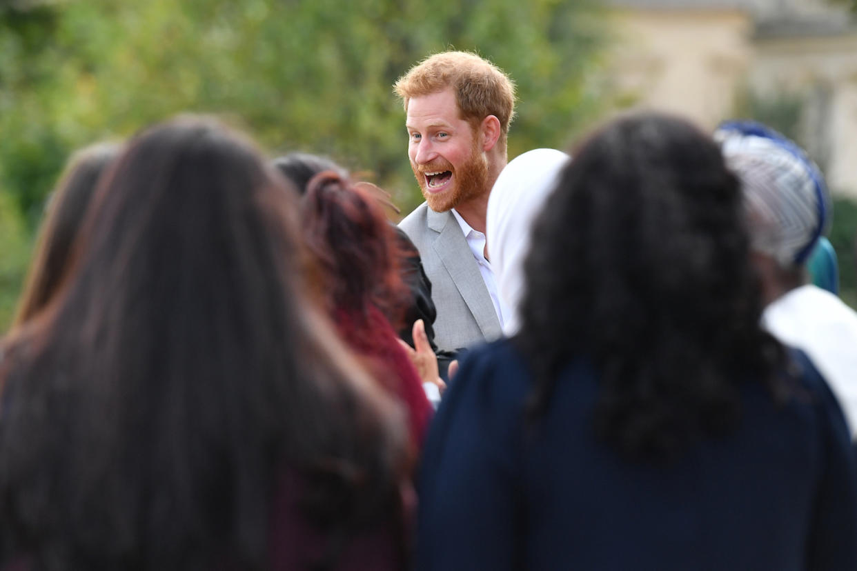 Bei einer Veranstaltung im Kensington Palast war Prinz Harry gut gelaunt. (Bild: Getty Images)