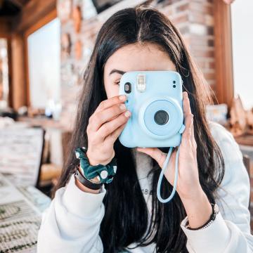 Polaroid Now Generation 2 i Type Camera - Blue - Getty Museum Store