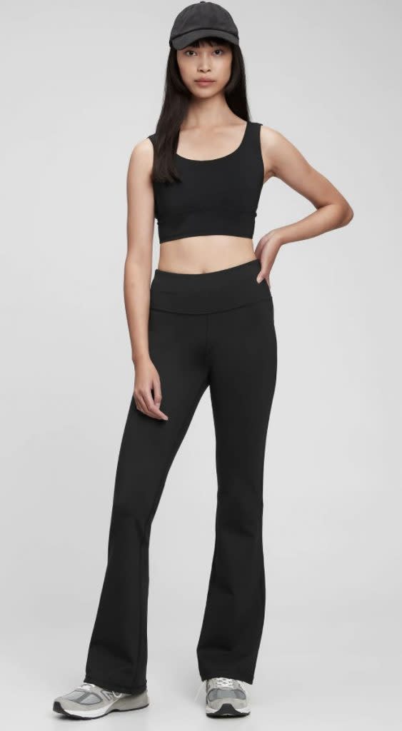 VICTORIA'S SECRET Yoga Foldover Flare Leggings